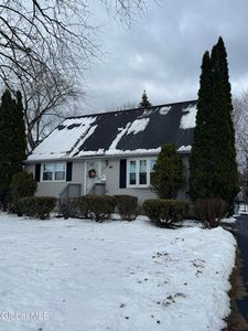 18 Carroll Place, Troy, NY, 12180