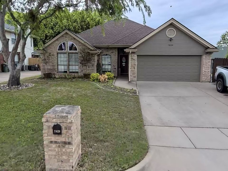 1st image of 7829 Douglas Ln