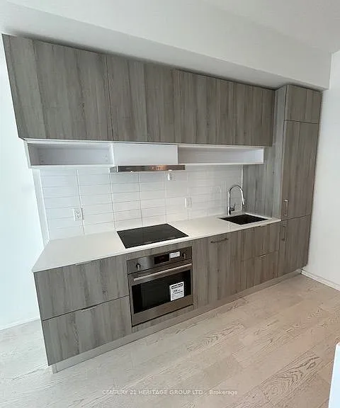 5 Soudan Ave #3009 — Photo 7