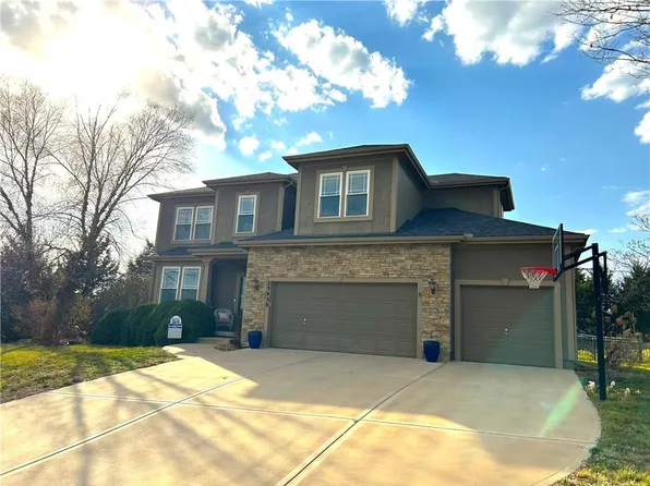 23930 W 124th Ct, Olathe, KS 66061