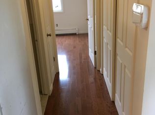 32 Sylva Ln #A, Staten Island, NY 10305