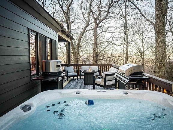 3rd image of 96 Squirrel Tree Ln