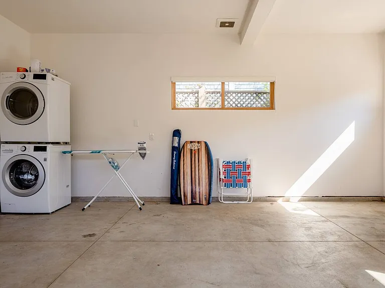 1141 E Cliff Dr #A — Photo 15