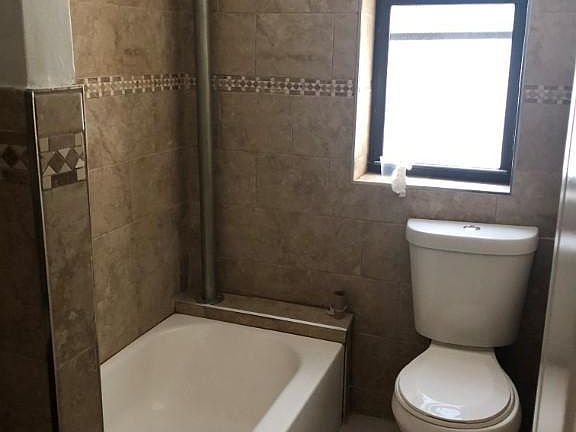 5th image of 125 Sherman Ave APT 53