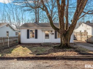 17 Goodwin Ct, Springfield, IL 62704