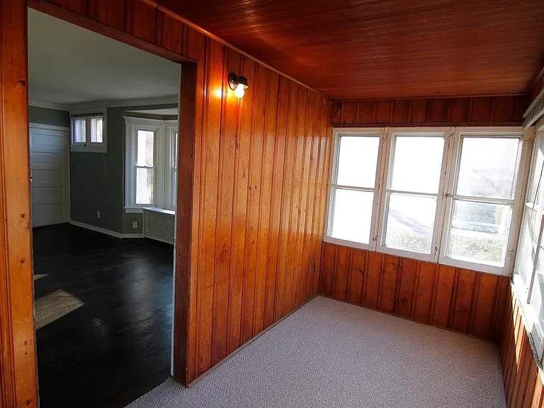 Bonus Sun Room #4