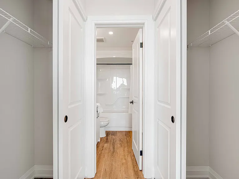 865 Kleinburg Dr — Photo 45