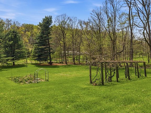 3rd image of 946 Township Road 2206
