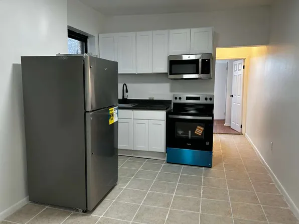 711 Ocean Avenue image 1 of 7