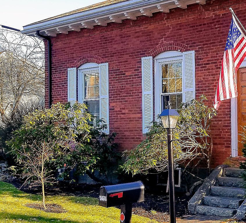 1398 St, Taunton, MA 02780 Zillow