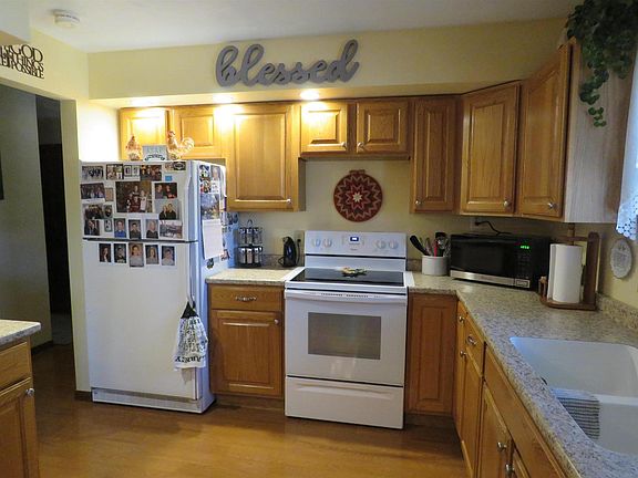 3rd image of N8582 Pine Road