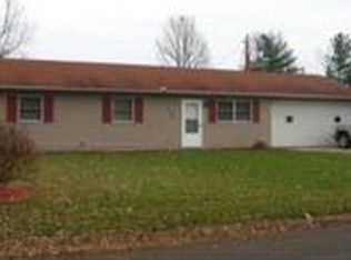 6122 Revere Pl, Fort Wayne, IN 46835