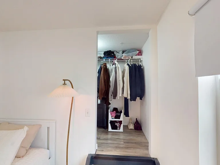 630 8th Ave SE #217 — Photo 17