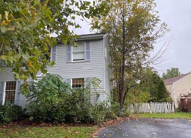 1st image of 1102 Burwick Dr