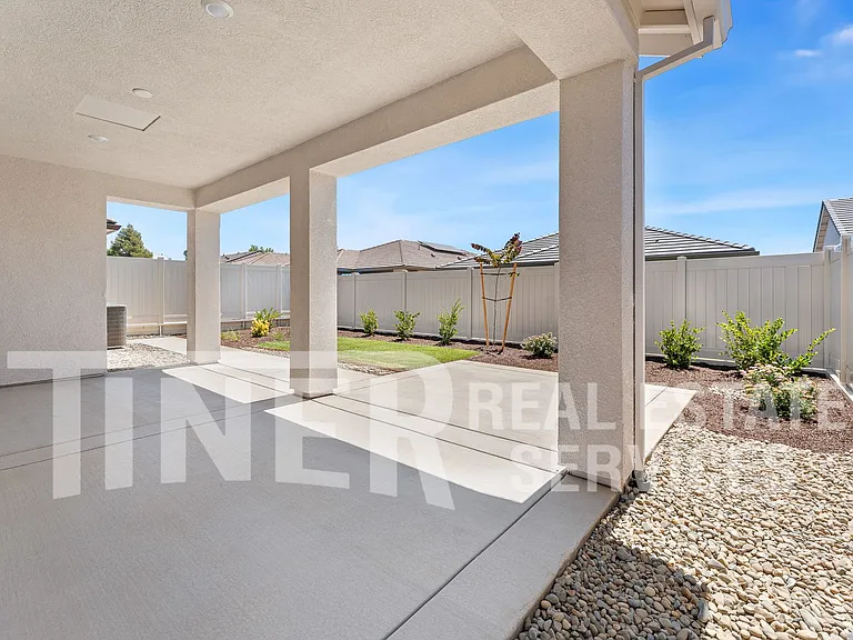 3062 Pansona St — Photo 22