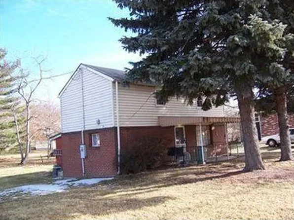 3344 Pittsburgh Rd, Perryopolis, PA 15473