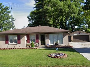 7107 Broken Bow Dr, Louisville, KY 40258