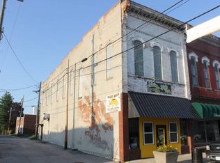 115 E 3rd St, Cameron, MO 64429