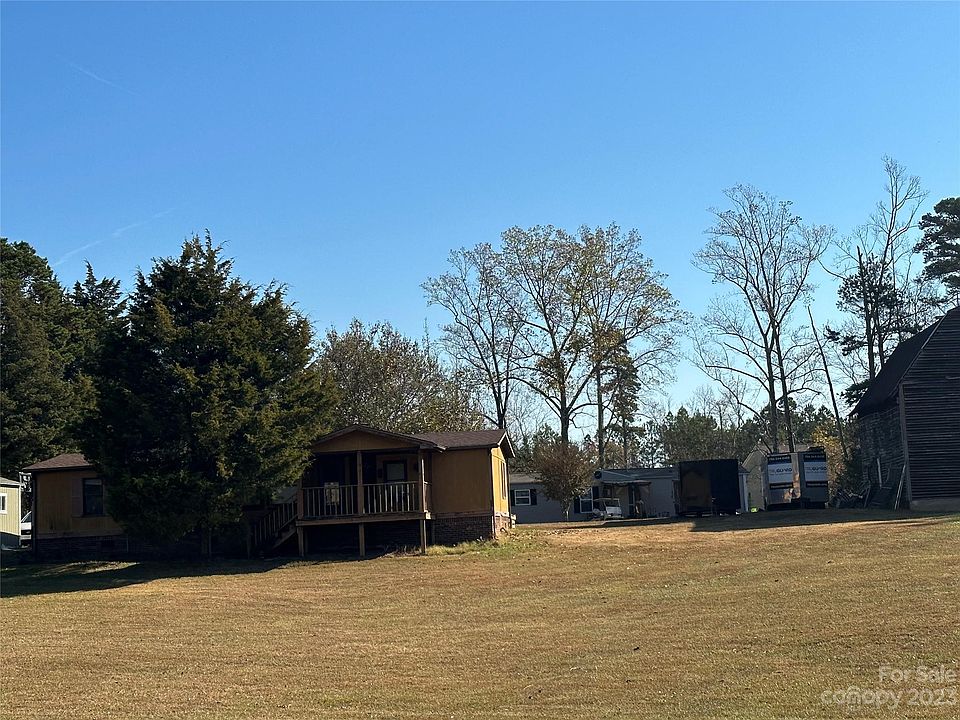 1st image of 118 Ray Dawn Ln