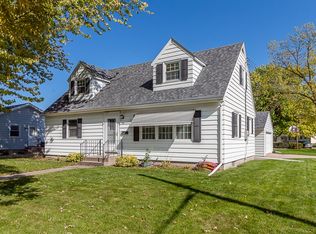 113 N Mayfair Dr, Mankato, MN 56001
