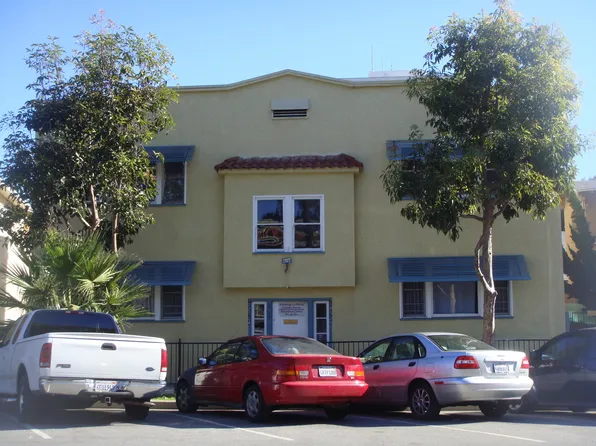 Cedar, 718-724 Cedar Ave, Long Beach, CA 90813