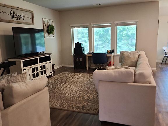 2nd image of 28434 Evangeline Ln