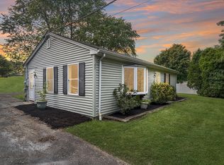 89 Olympic Rd, Somerset, MA 02726