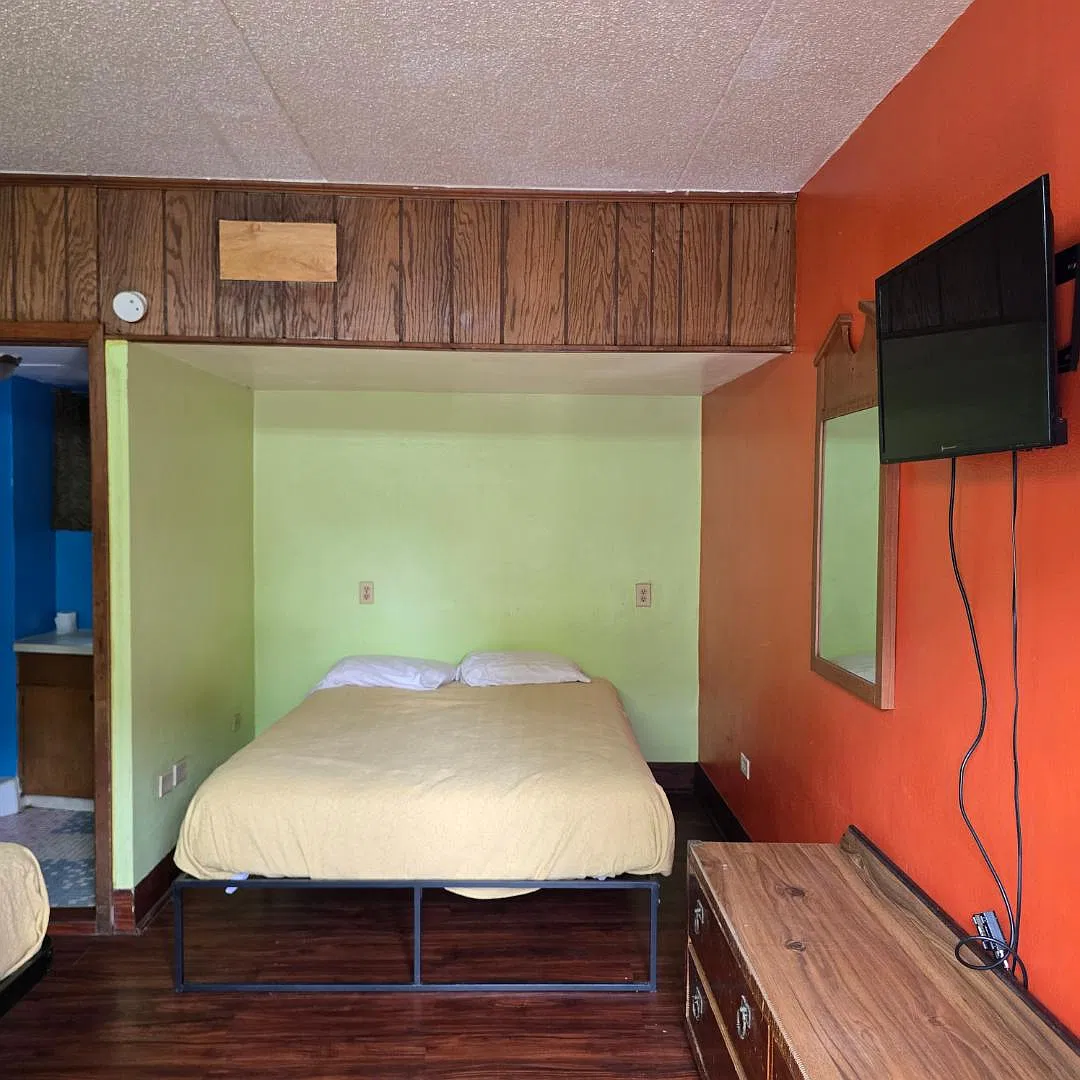 120 E Main St - Studio Suite 6 — Photo 1