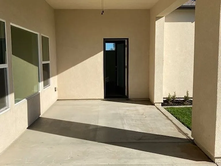 4665 Pleasant Hills Dr — Photo 13