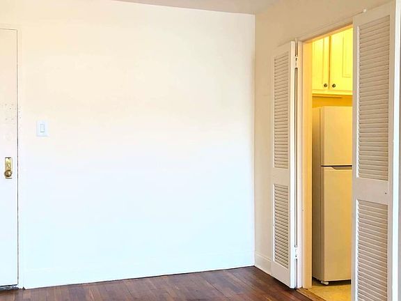 5th image of 14241 41st Ave #41