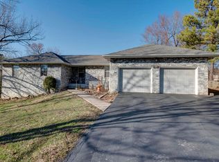 2263 E Huntington St, Ozark, MO 65721