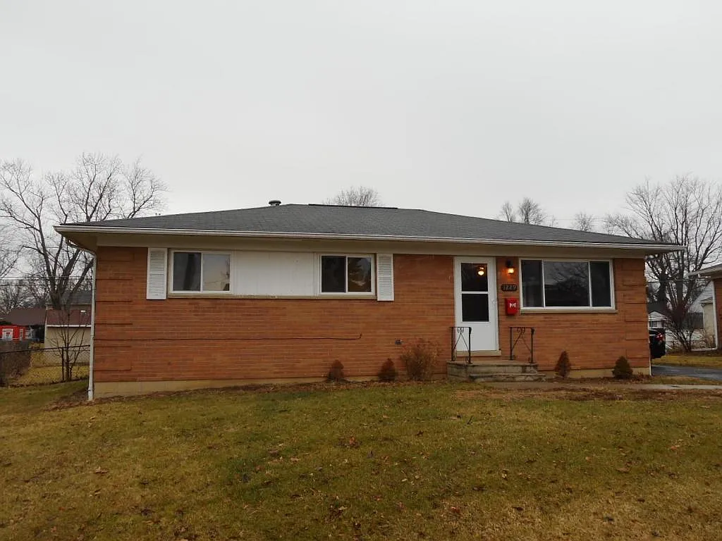 1229 Norman Dr photo 1
