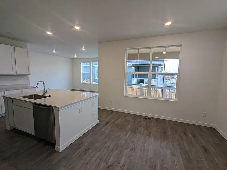 9065 Moran Notch Ct — Photo 8