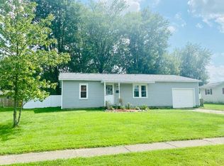 805 W Rustic St, Robinson, IL 62454