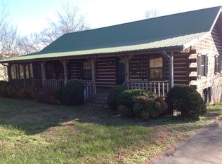 2460 E Gooseneck Rd, Sparta, TN 38583