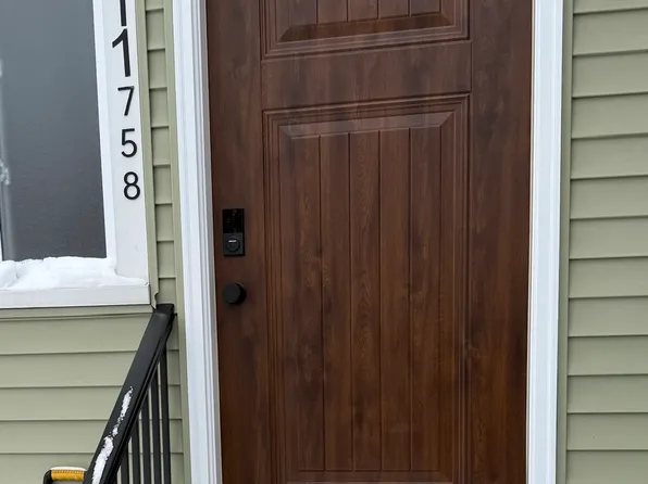 11758 Mitchell St #3, Hamtramck, MI 48212