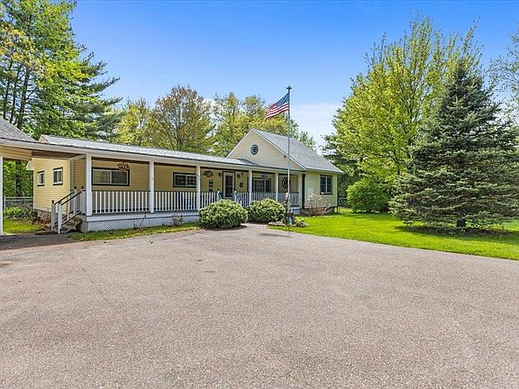 3rd image of 573 Holy Cross Road