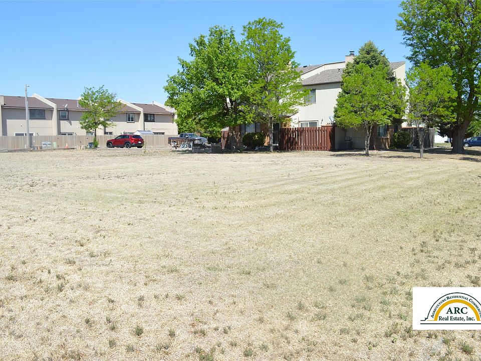 1st image of 2613 N Pearly Jane Ave