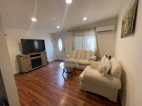 6330 Jumilla Ave #6328, Woodland Hills, CA 91367