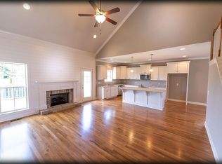 2001 Katach Ct, Spring Hill, TN 37174