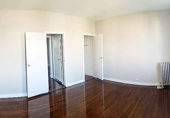 3rd image of 430 E 22nd St #51