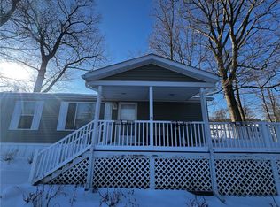 1547 Glenhaven Ln, Erie, PA