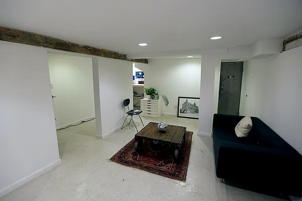 Rented by Target Realty Group | media 23