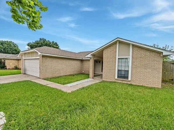 10515 Autumn Harvest Dr, Houston, TX 77064