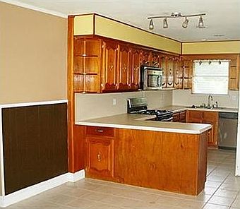 2nd image of 3434 Dartmouth Dr