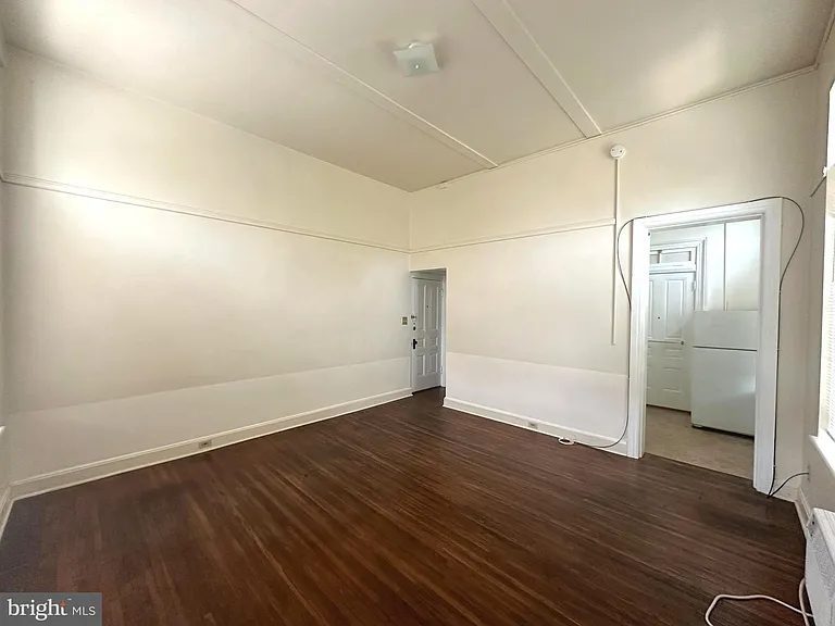 203 S Prospect St #2 — Photo 6