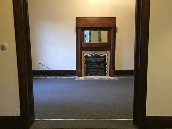 2nd image of 152 Beulah Ave