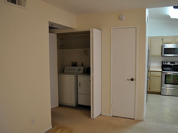 5th image of 18622 Caminito Cantilena Unit 320