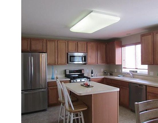 2nd image of 1000 Caxton Ln
