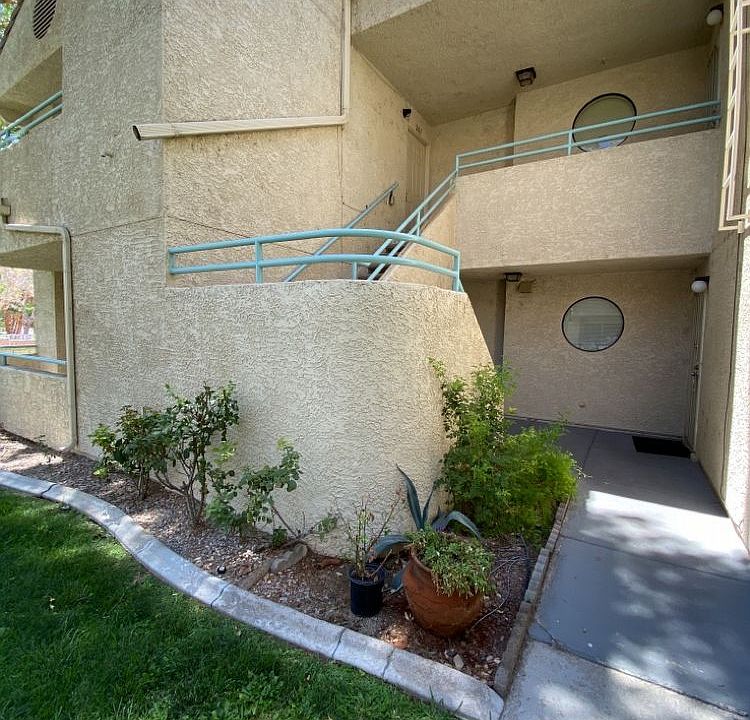 820 N Sloan Ln APT 201, Las Vegas, NV 89110 | Zillow